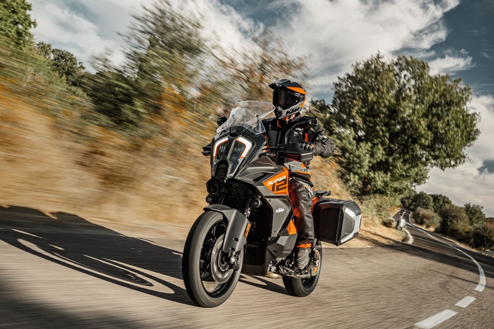 ktm powerwear on superduke